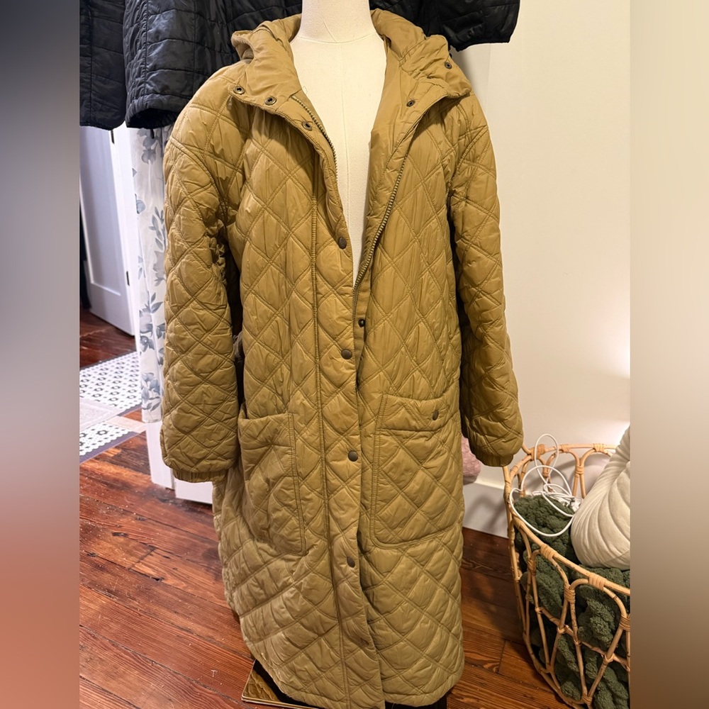 Madewell Quilted Long Hooded Puffer Coat in Mustard